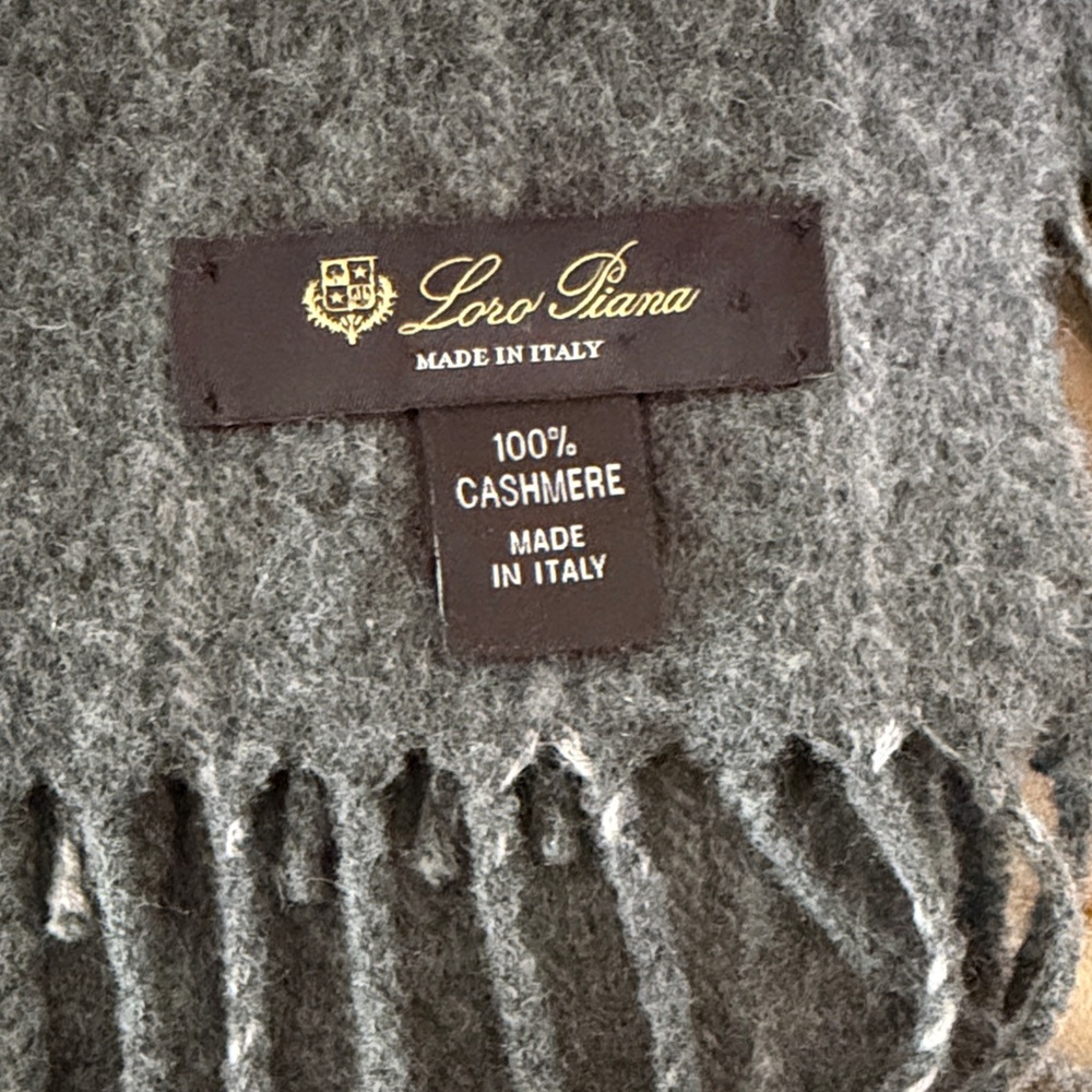 Loro Piana Charcoal Cashmere Wrap